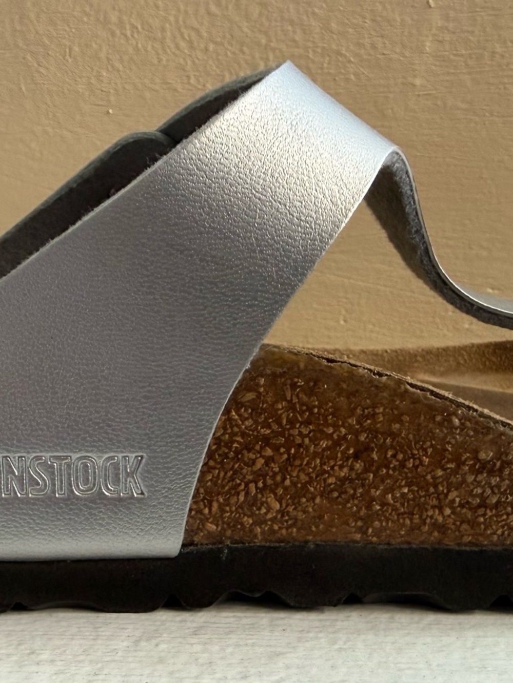 Birkenstock Silver Gizeh Thong Sandals for Women - Picture 5 of 8